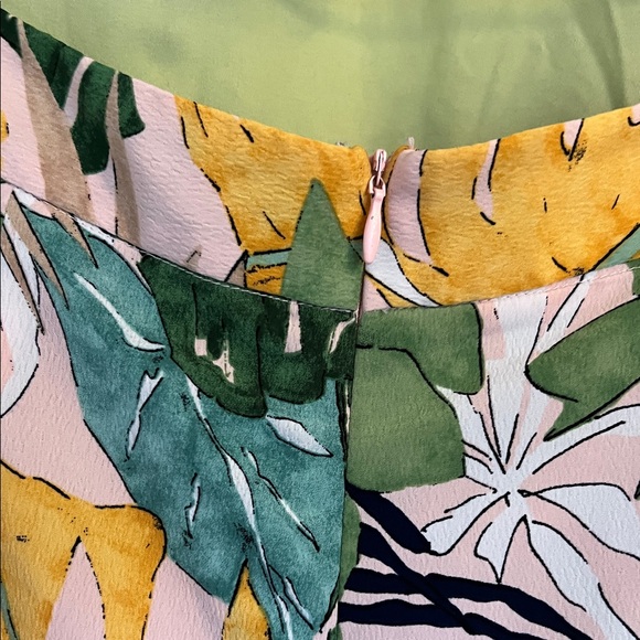 Forever 21 Leaf Print Wide Leg Pants - Picture 13 of 16